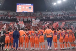 Kaiyun Sports-山东泰山队主场4-0深圳新鹏城队vlog 继续加油，奋战到底！